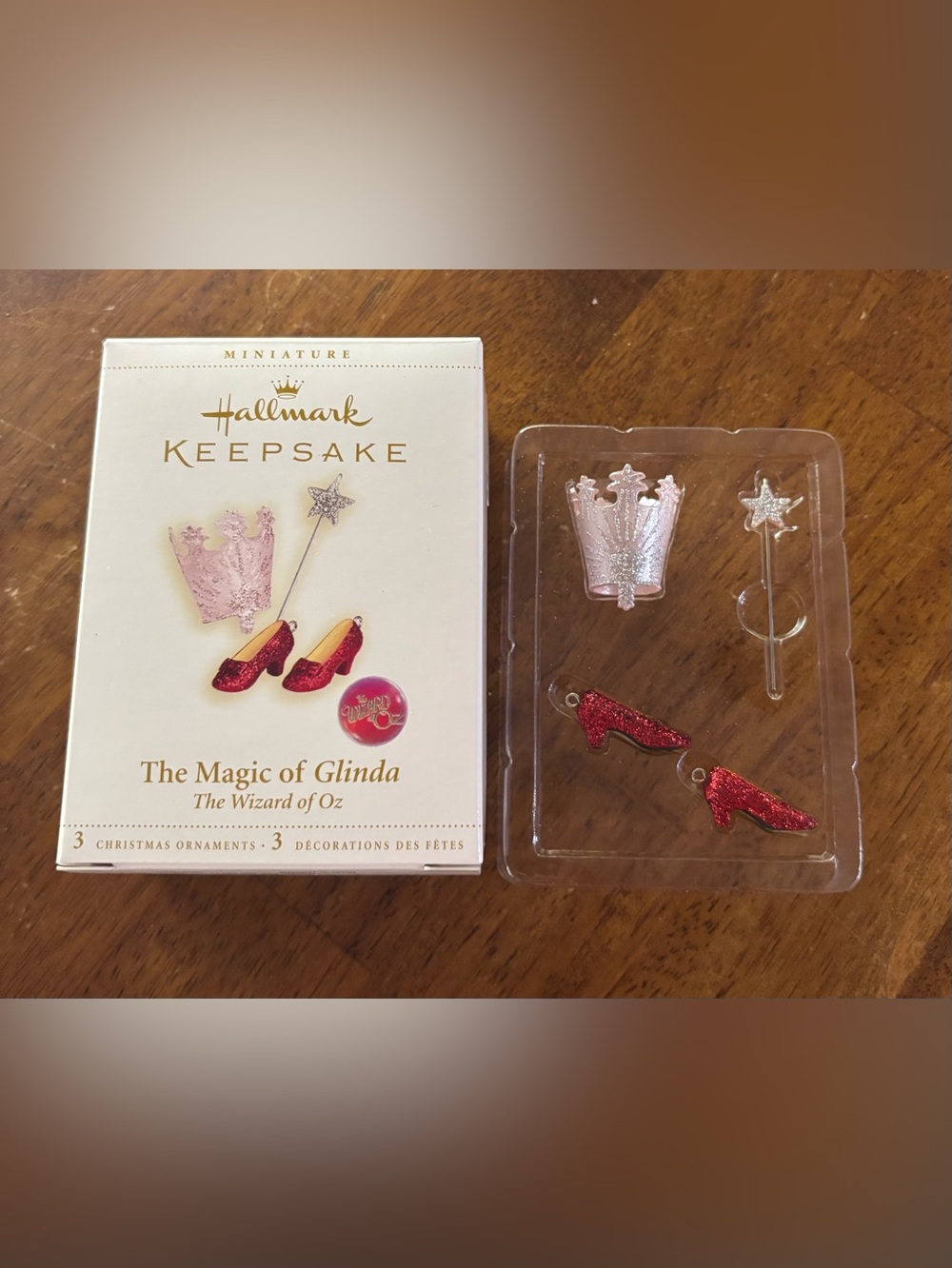 2006 Hallmark Keepsakes Miniature The Magic of Glinda Wizard of Oz Ornaments